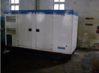 林甸康明斯150kw大型柴油二手发电机组 林甸康明斯150kw大型柴油二手发电机组